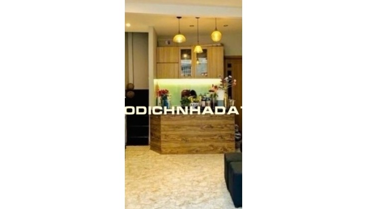 Q.8 / 32m² x 2 TẦNG / 4.x TỶ /  BÔNG SAO / vào ở ngay